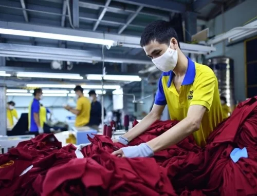 Nhiều nhãn hàng “nhắm đến” nguồn cung dệt may từ Việt Nam